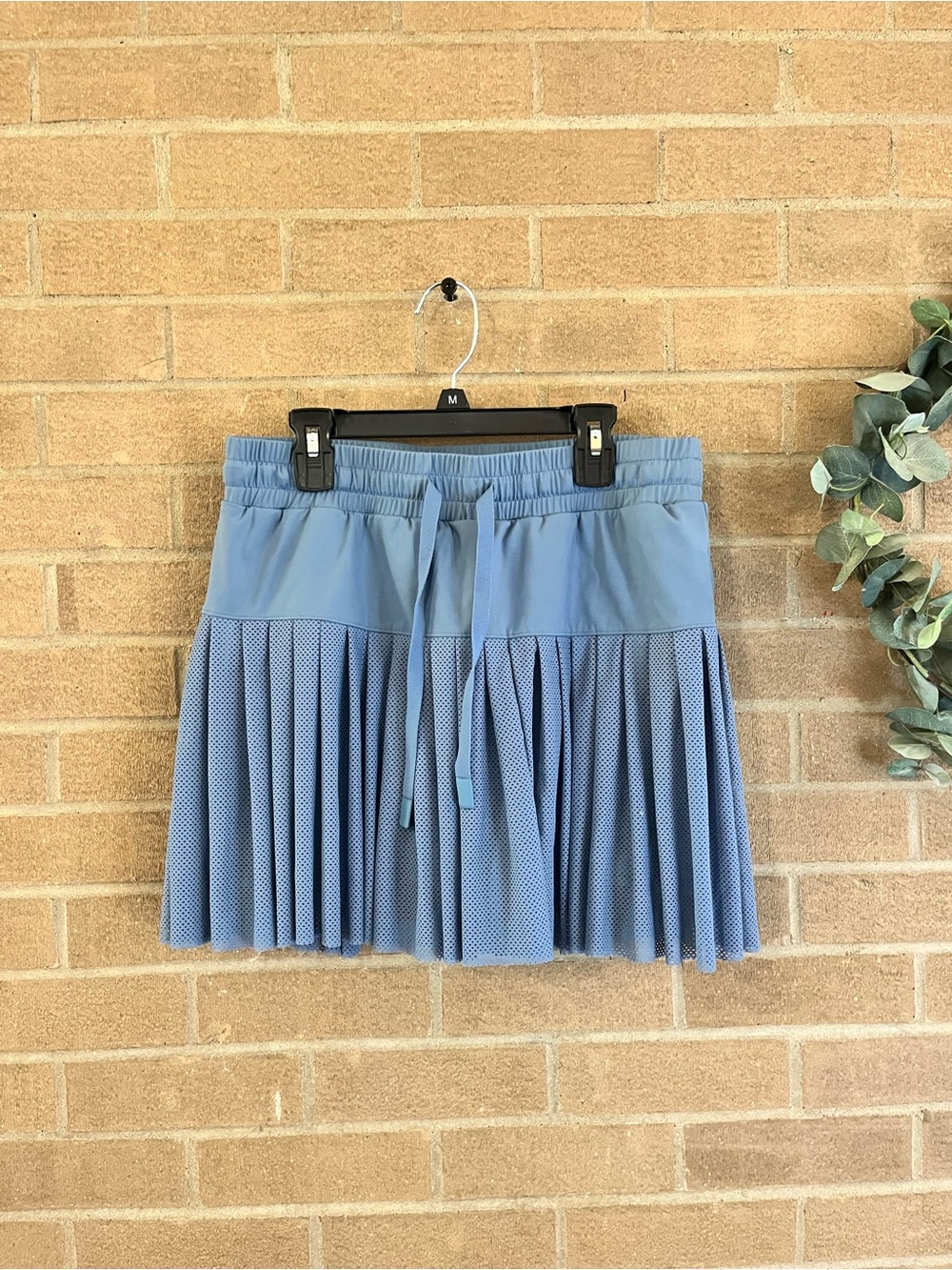 JoyLab Pleated Mini Skirt in Dusty Blue